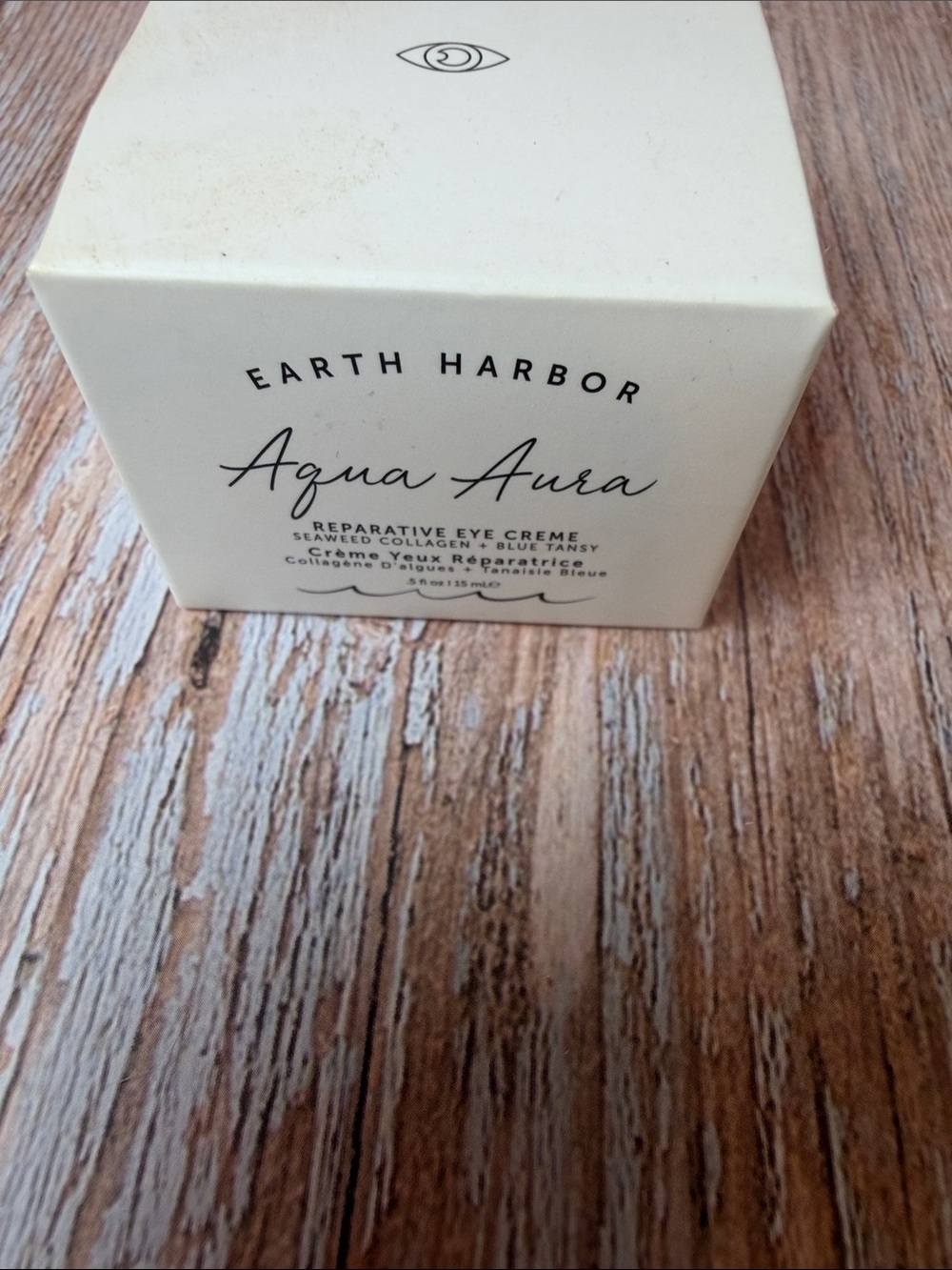 Earth Harbor Aqua Aura Reparative Eye Creme - Cream